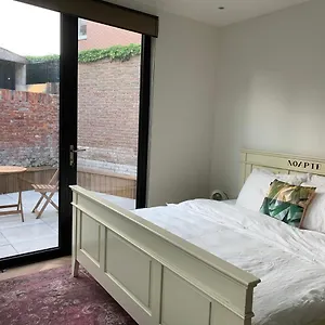 Charming Private Air By The Appartement
